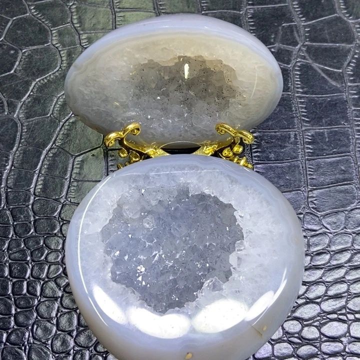 水晶聚宝盆未镶嵌