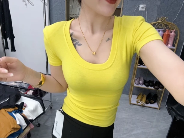 【相老板】精选新品-807-大U领纯色紧身短袖上衣