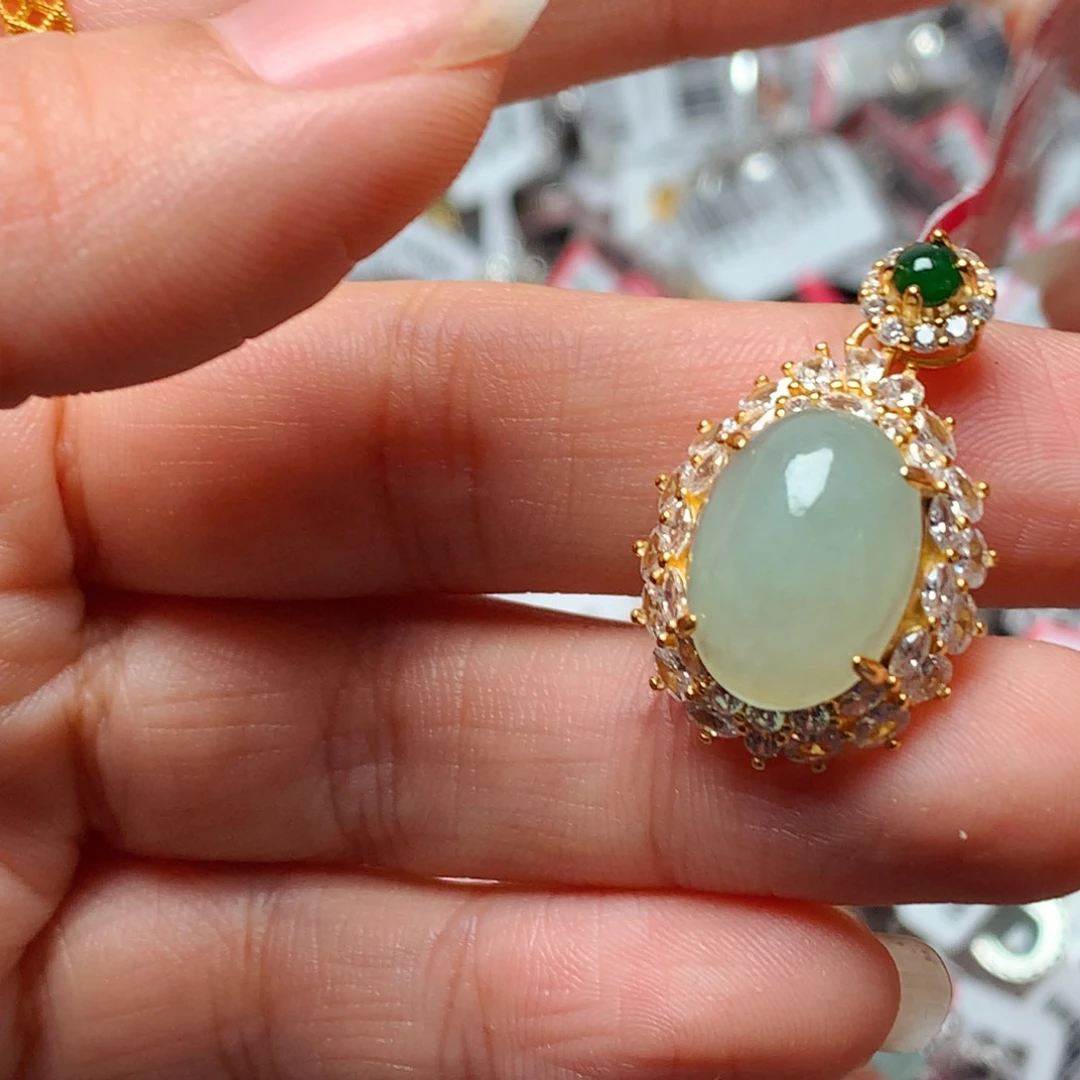 翡翠戒指银S925镶嵌天然翡翠戒指