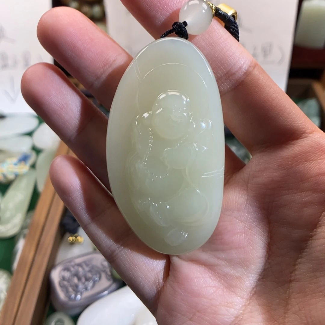 和田玉（糖玉）未镶嵌挂件