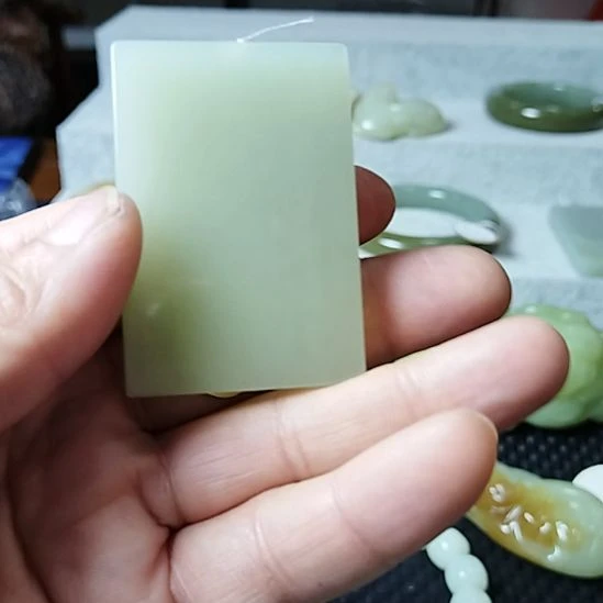 和田玉未镶嵌吊坠(不含链)