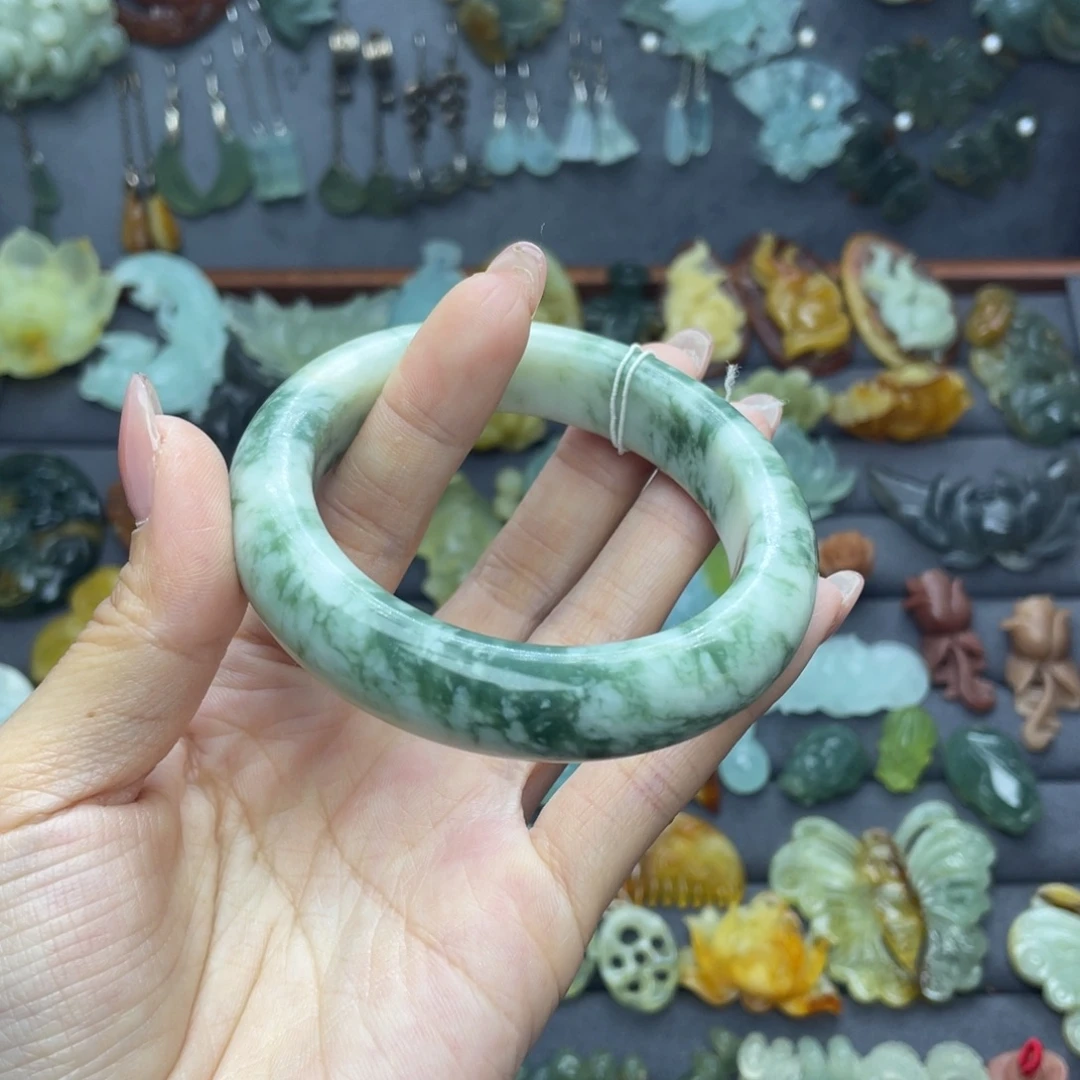 蛇纹石玉合金颈饰