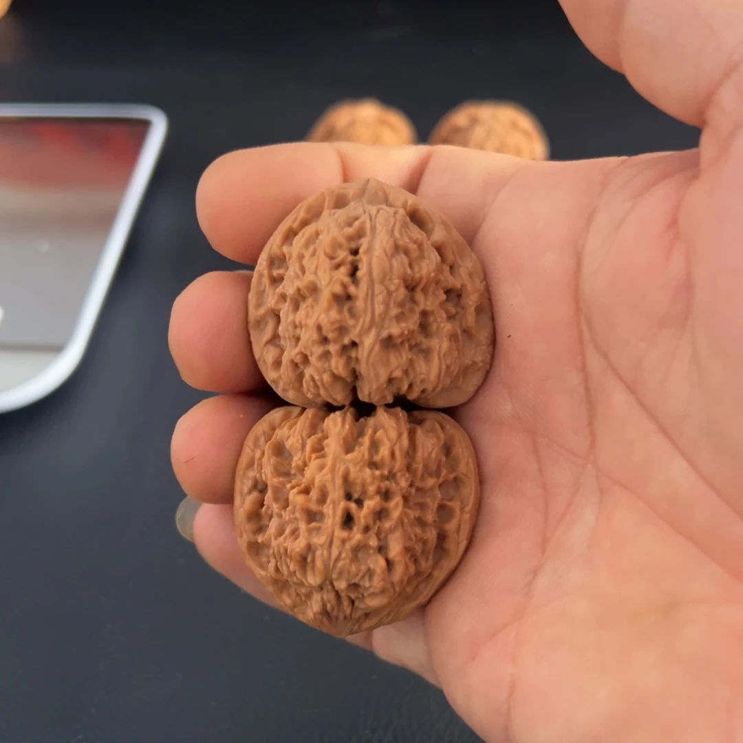 爱***鱼把件文玩核桃涿鹿南疆