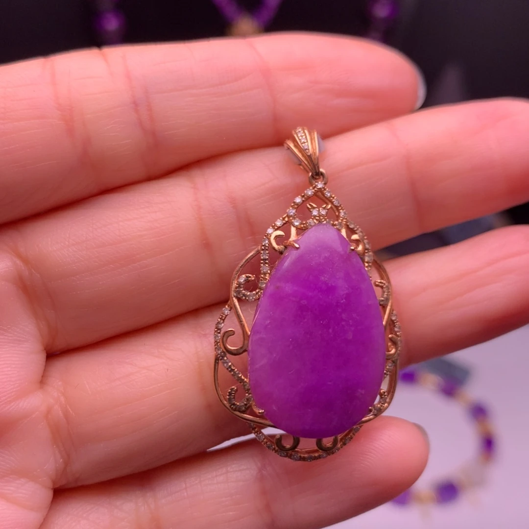 苏纪石（舒俱来）18K金镶嵌吊坠