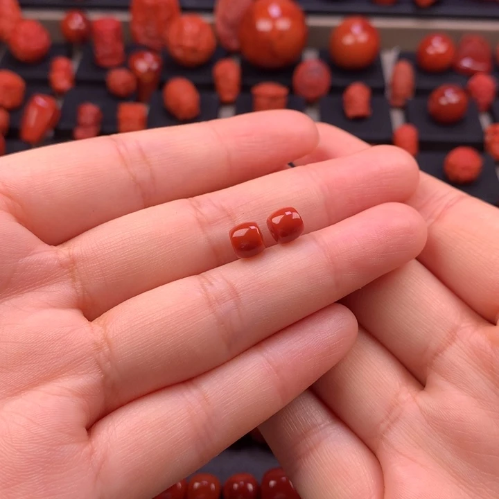 南红玛瑙未镶嵌直切对珠6.5MM