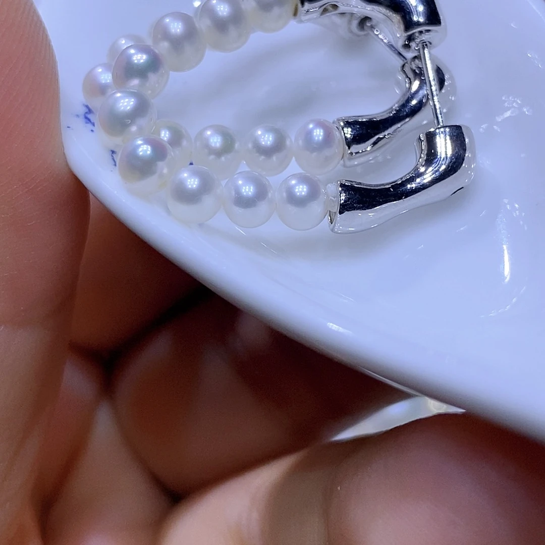 银S925镶嵌淡水珍珠耳钉