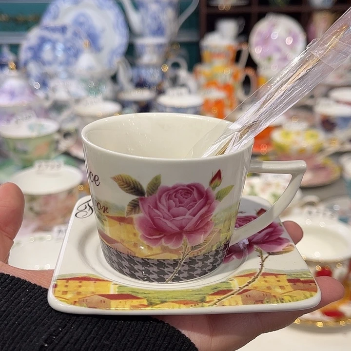瓷器瓷器瓷器瓷器瓷器瓷器浓缩