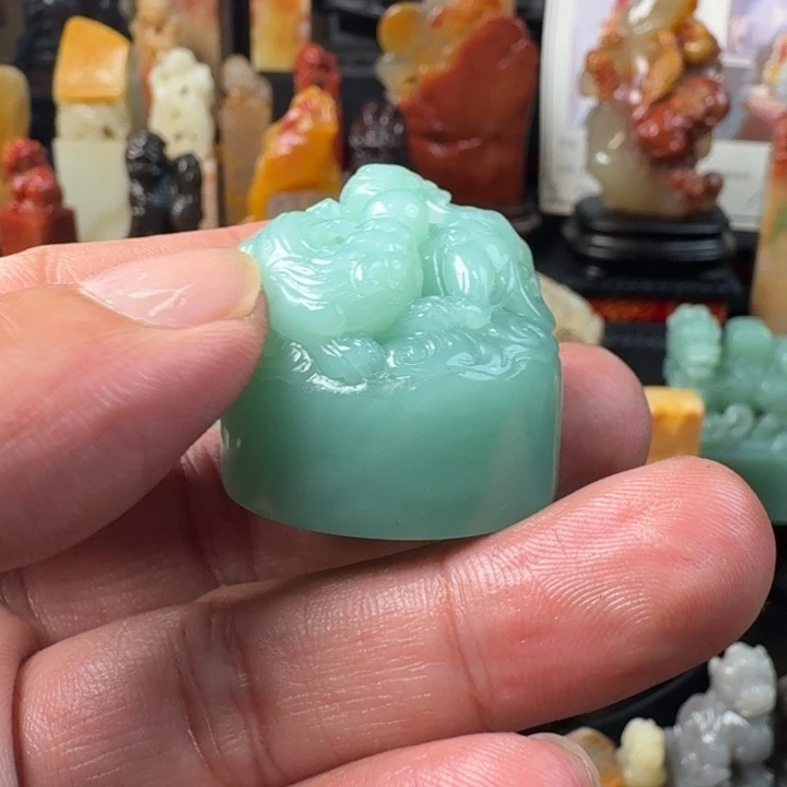 我***富寿山石梅子青双螭