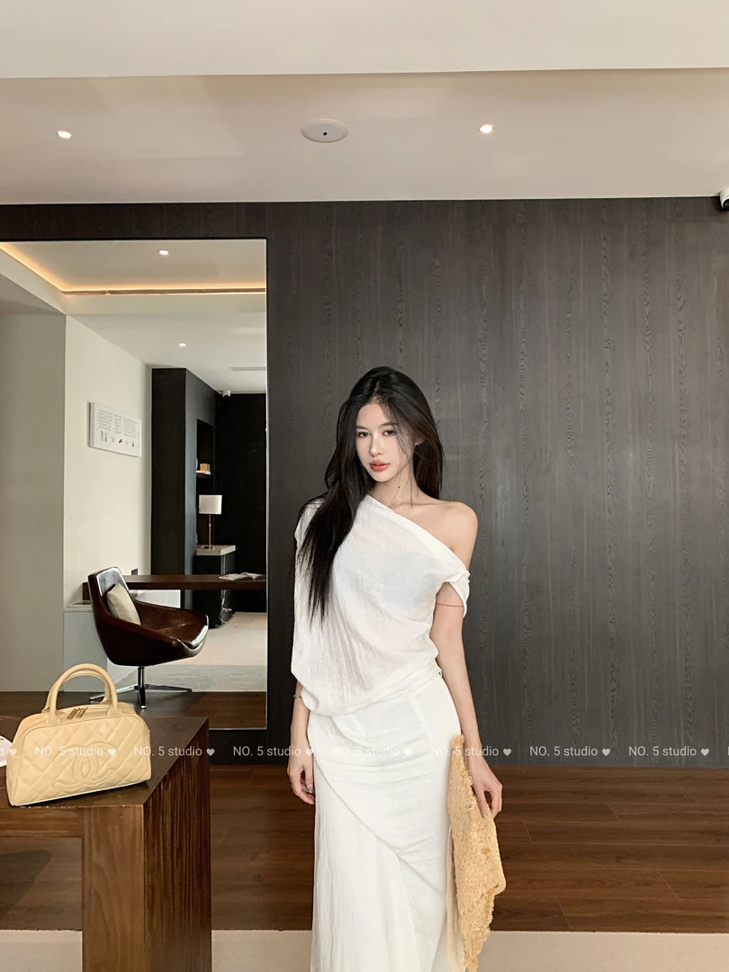 No.5 白色老钱风气质显瘦时尚套装女秋上衣小众半身裙两件套7009#