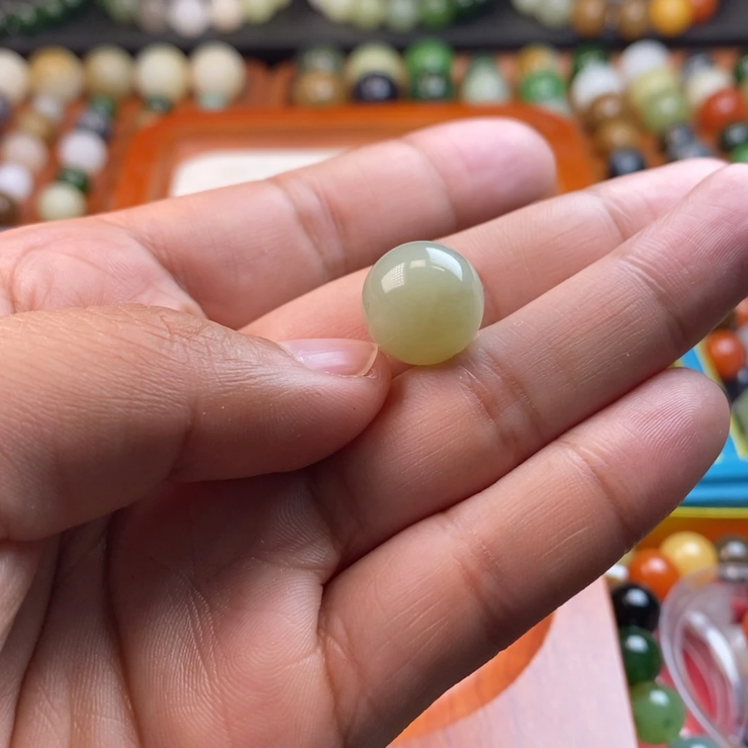 关***客和田玉未镶嵌珠宝奇石卡14晴水y