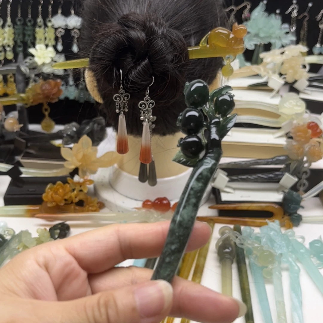 蛇纹石玉合金发簪