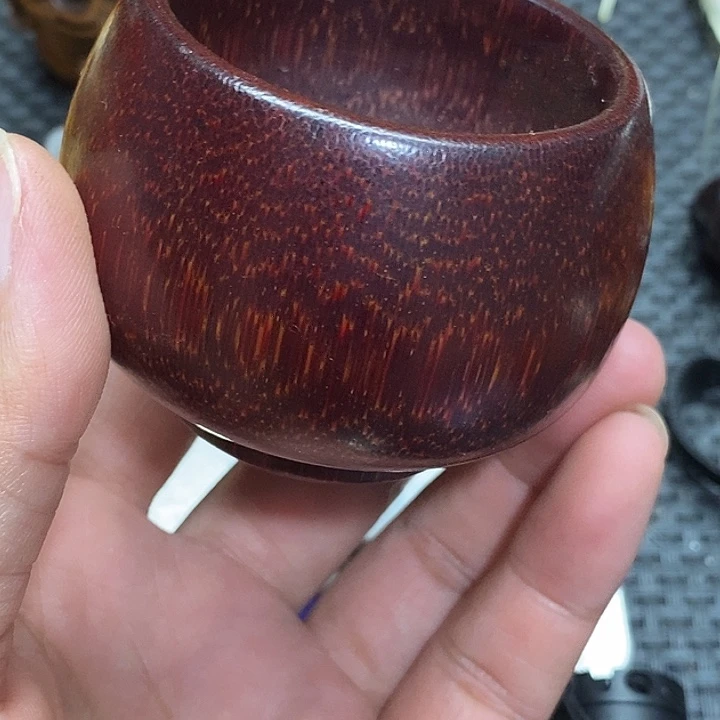 滴血莲花菩提吊坠