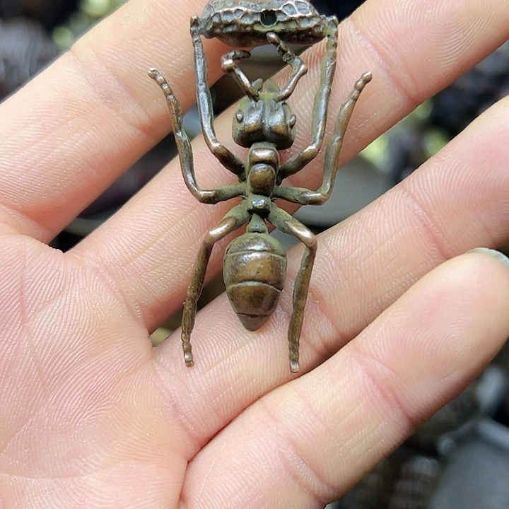 专属定制精美铜摆件