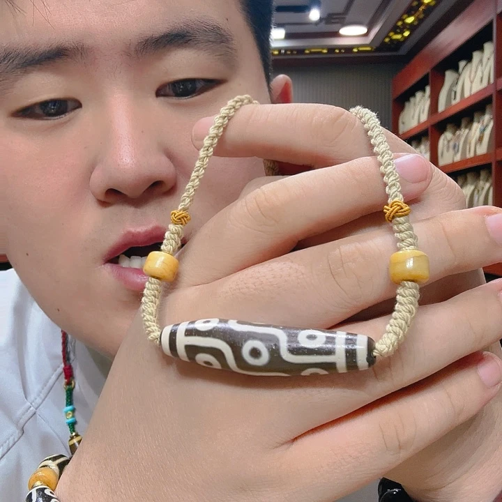 未镶嵌玛瑙/玉髓珠宝奇石M**杨