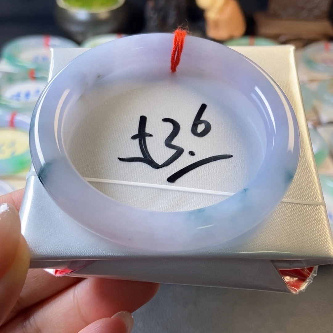 翡翠未镶嵌手镯8冰胶紫飘花