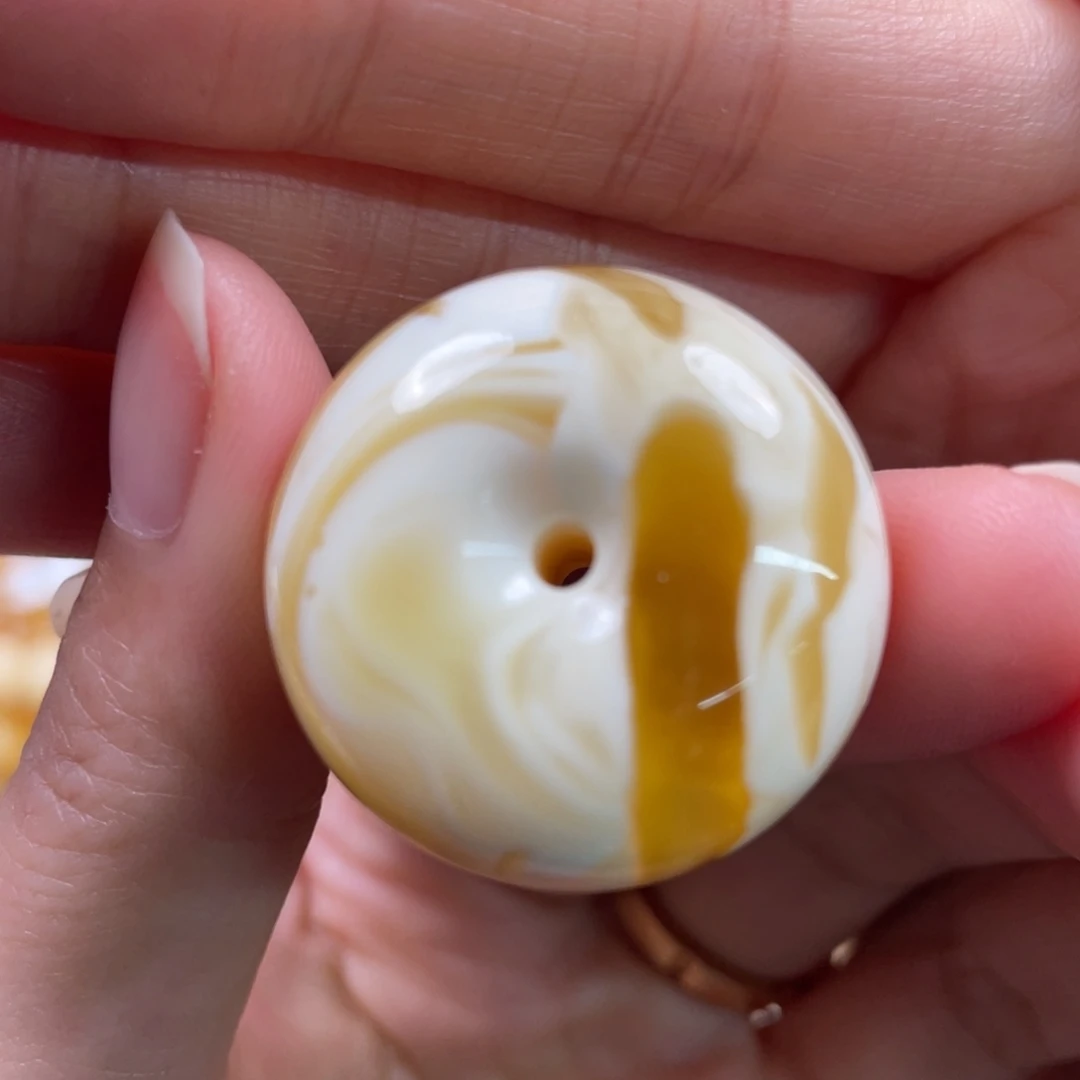 琥珀未镶嵌裸石琥珀蜜蜡