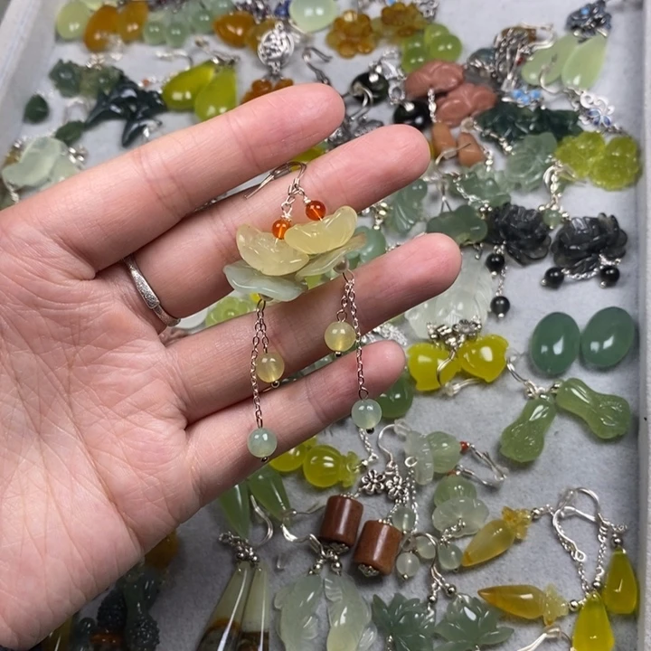蛇纹石玉未镶嵌挂件耳饰耳环项链