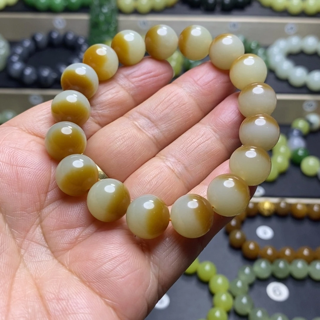 和田玉未镶嵌手串