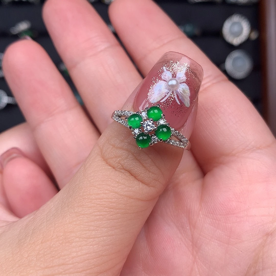 菀****翡翠银S925镶嵌戒指