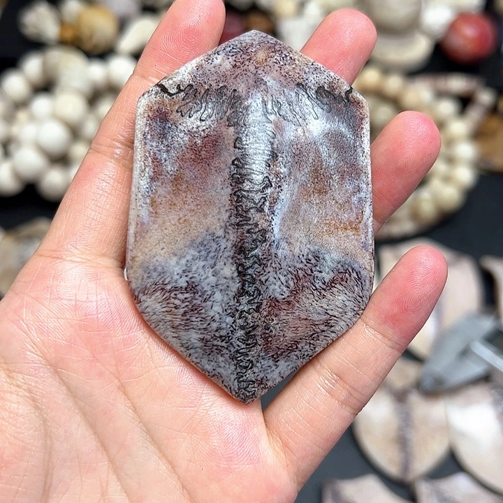 养殖鹿头骨制作三界牌