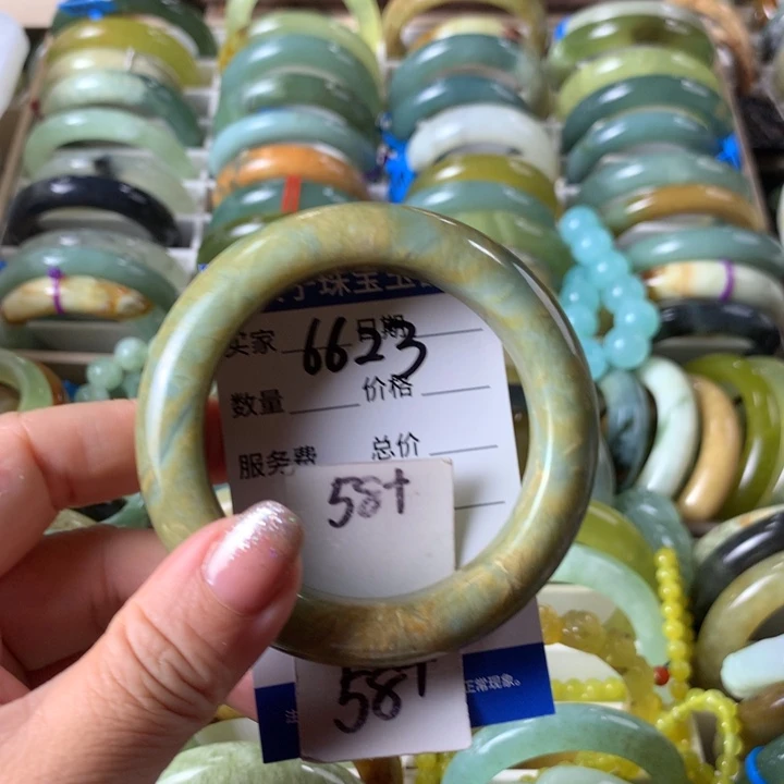 未镶嵌蛇纹石玉手镯6623