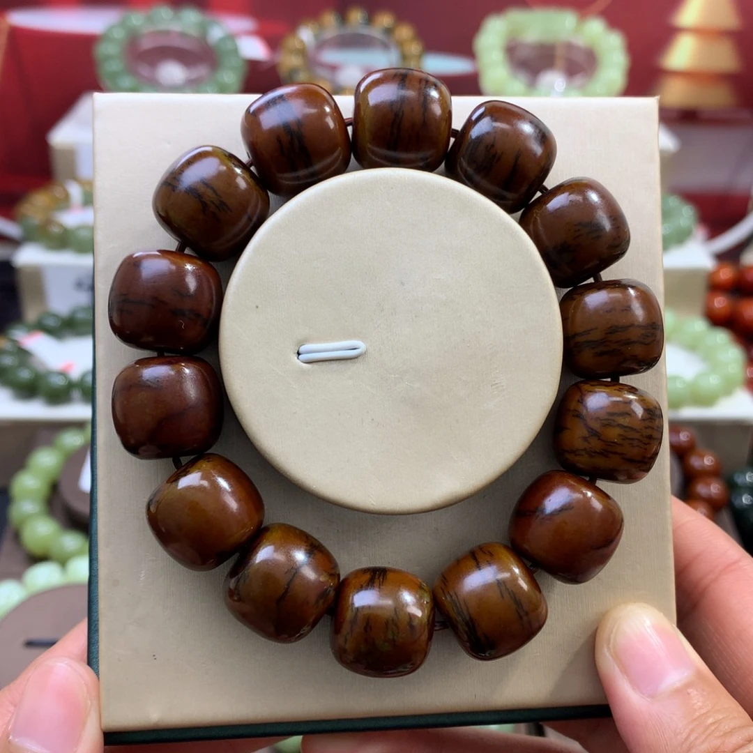 和田玉未镶嵌手串