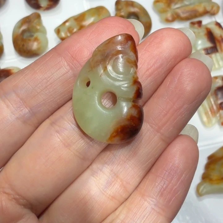 岫岩河磨玉（透闪石质玉）未镶嵌挂件