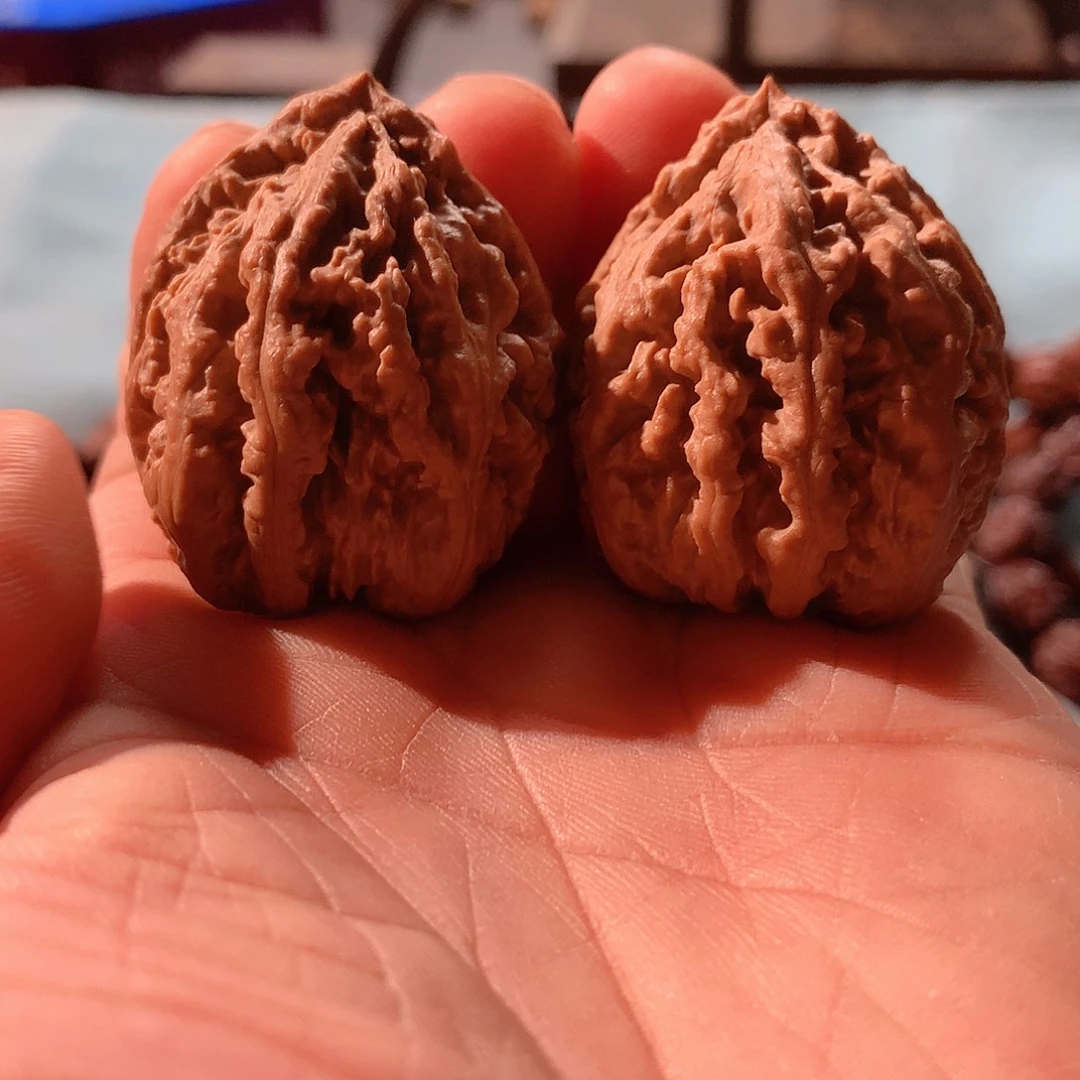 奋***中桃核吊坠方底大嘴核桃