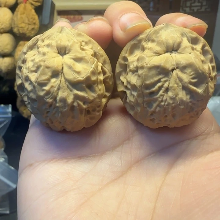 吊坠文玩核桃无相莲花鬼脸元宝