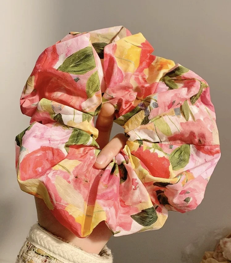 油画款粉色花朵大肠发圈