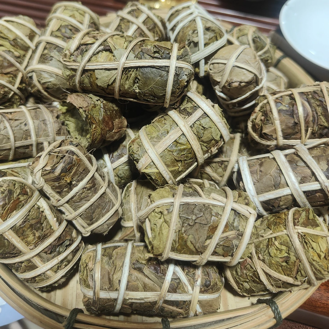 2024年老挝高杆黄金叶生茶散茶