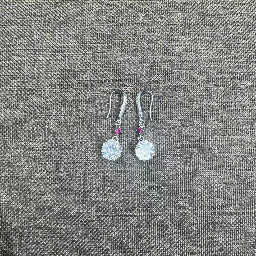 【阿杰甄选】轻奢高端设计耳钉ML222