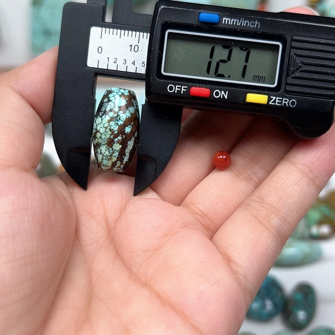 南红玛瑙未镶嵌珠宝奇石