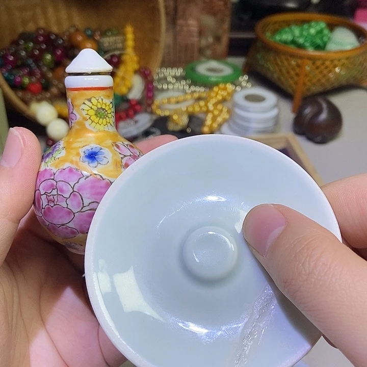 瓷片亚****霞哈哈哈哈哈哈很艰难