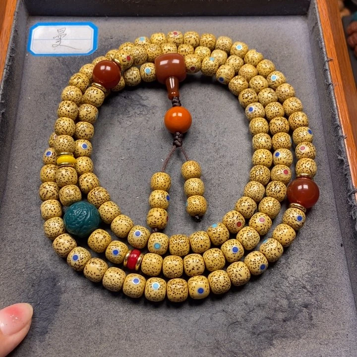 星月菩提吊坠菩提