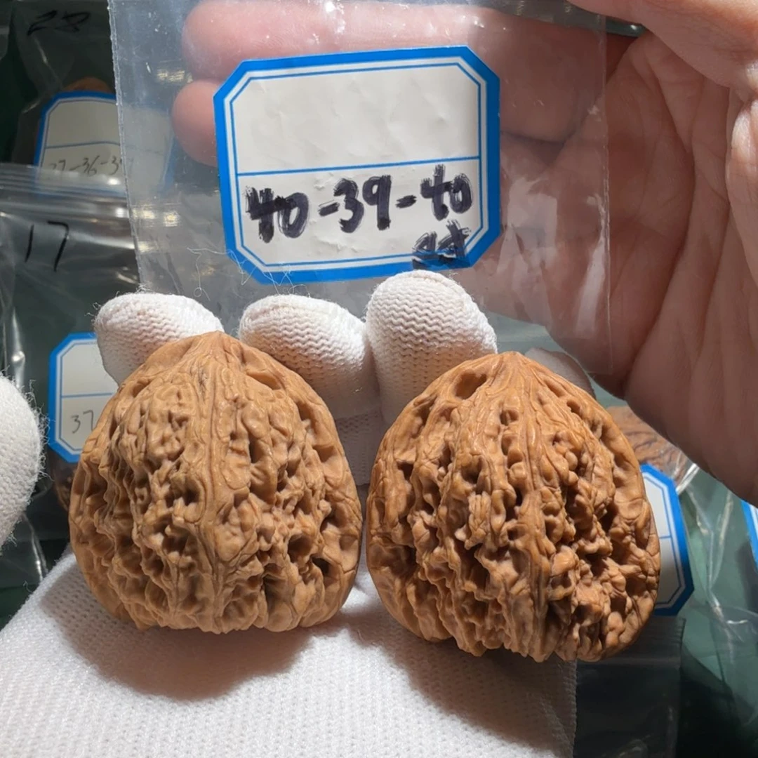 7***吊坠文玩核桃南疆33