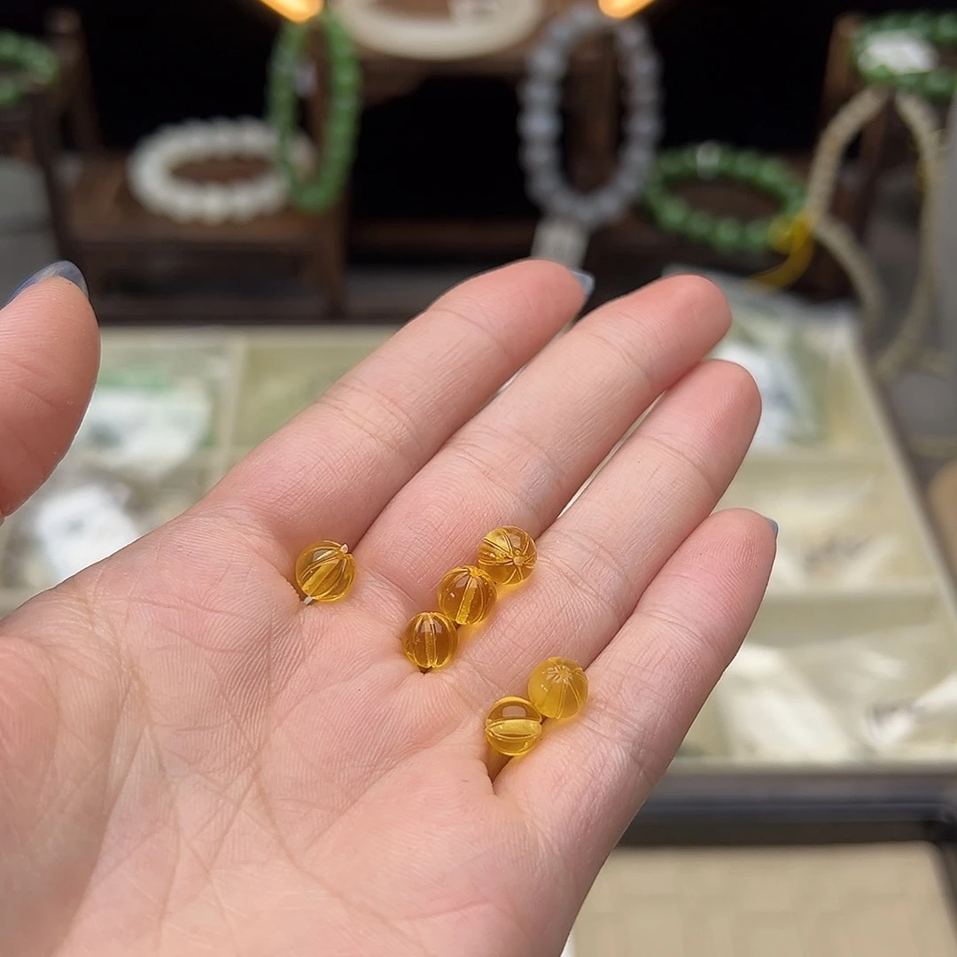 和田玉未镶嵌把件D18 多样性发一