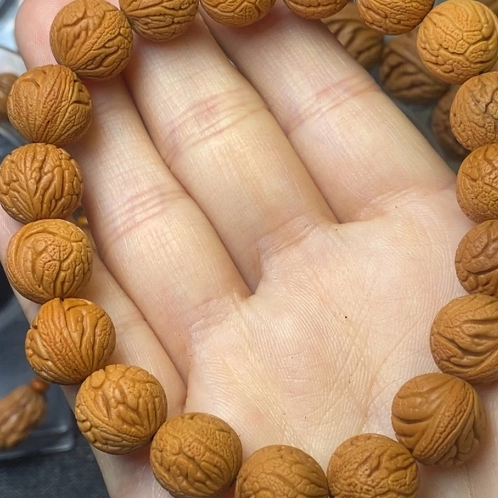 吊坠桃核秦岭山野生桃核