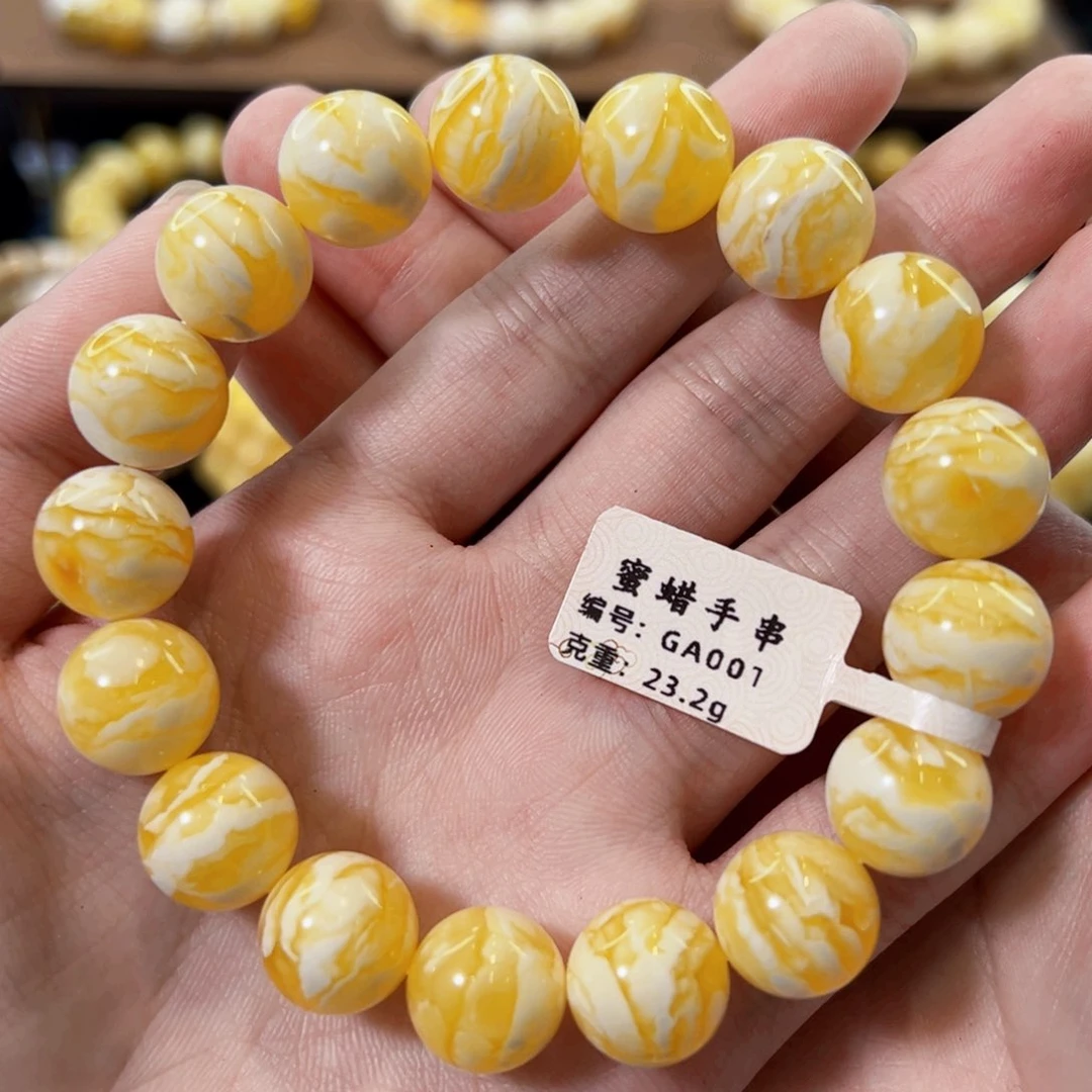 裸石琥珀未镶嵌时***?