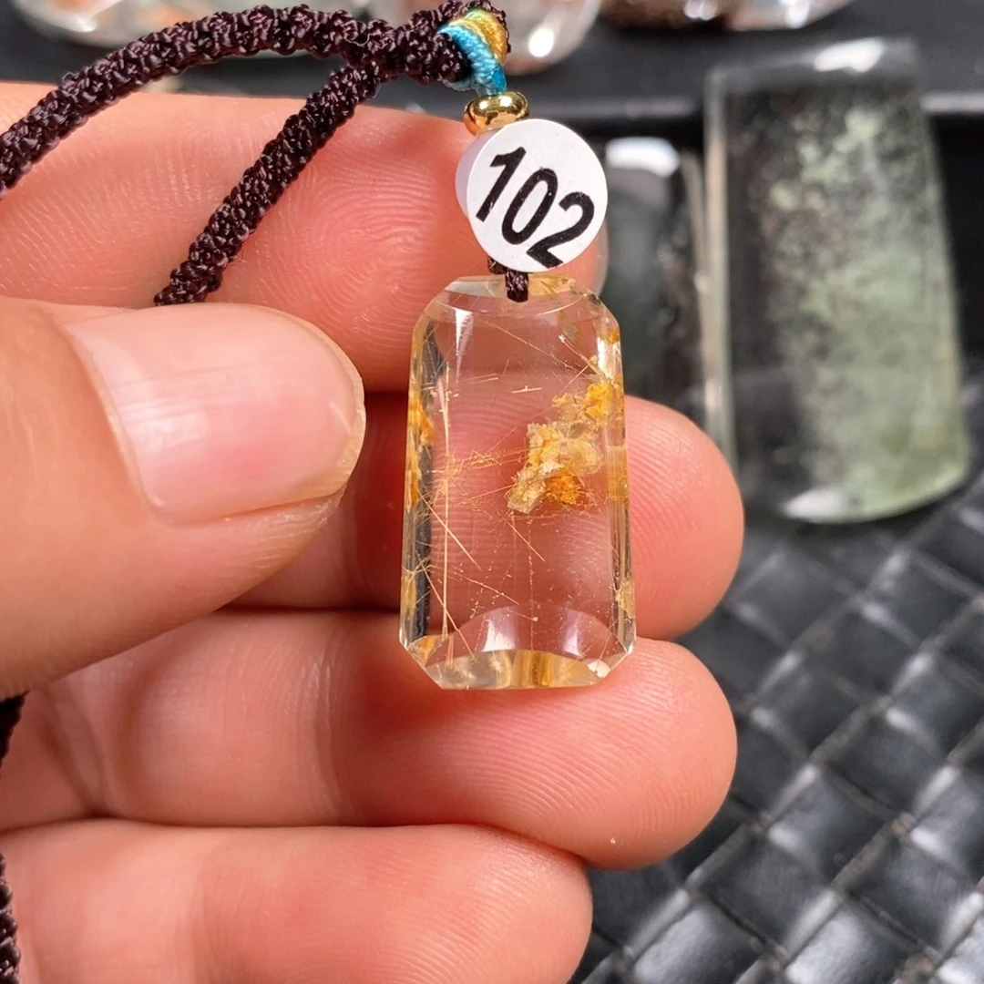 未镶嵌颈饰水晶水晶