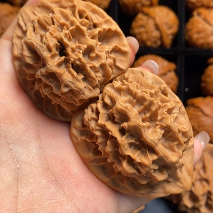 文玩核桃把件大官帽48