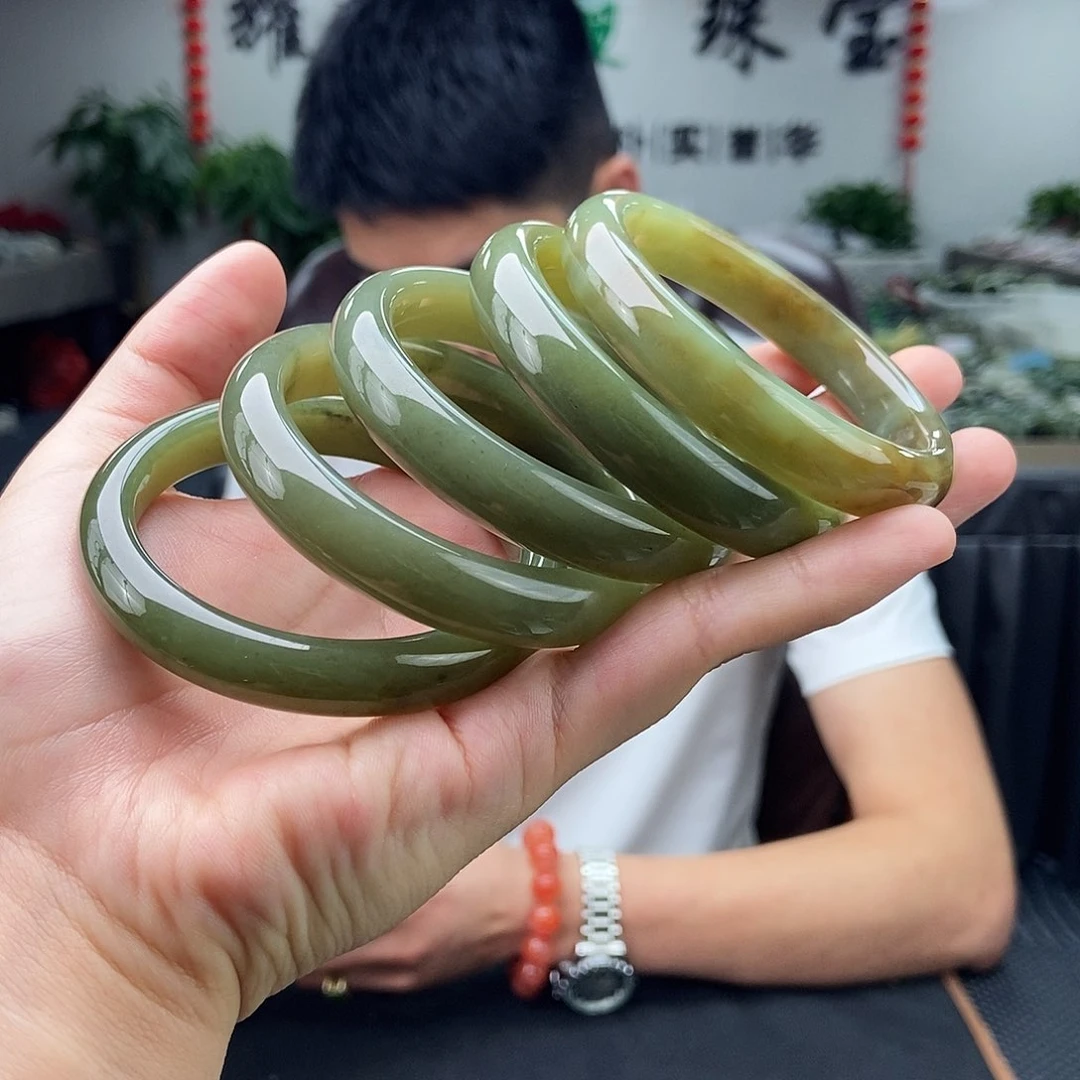 和田玉手镯未镶嵌50-61颜色多样性发拍一发一