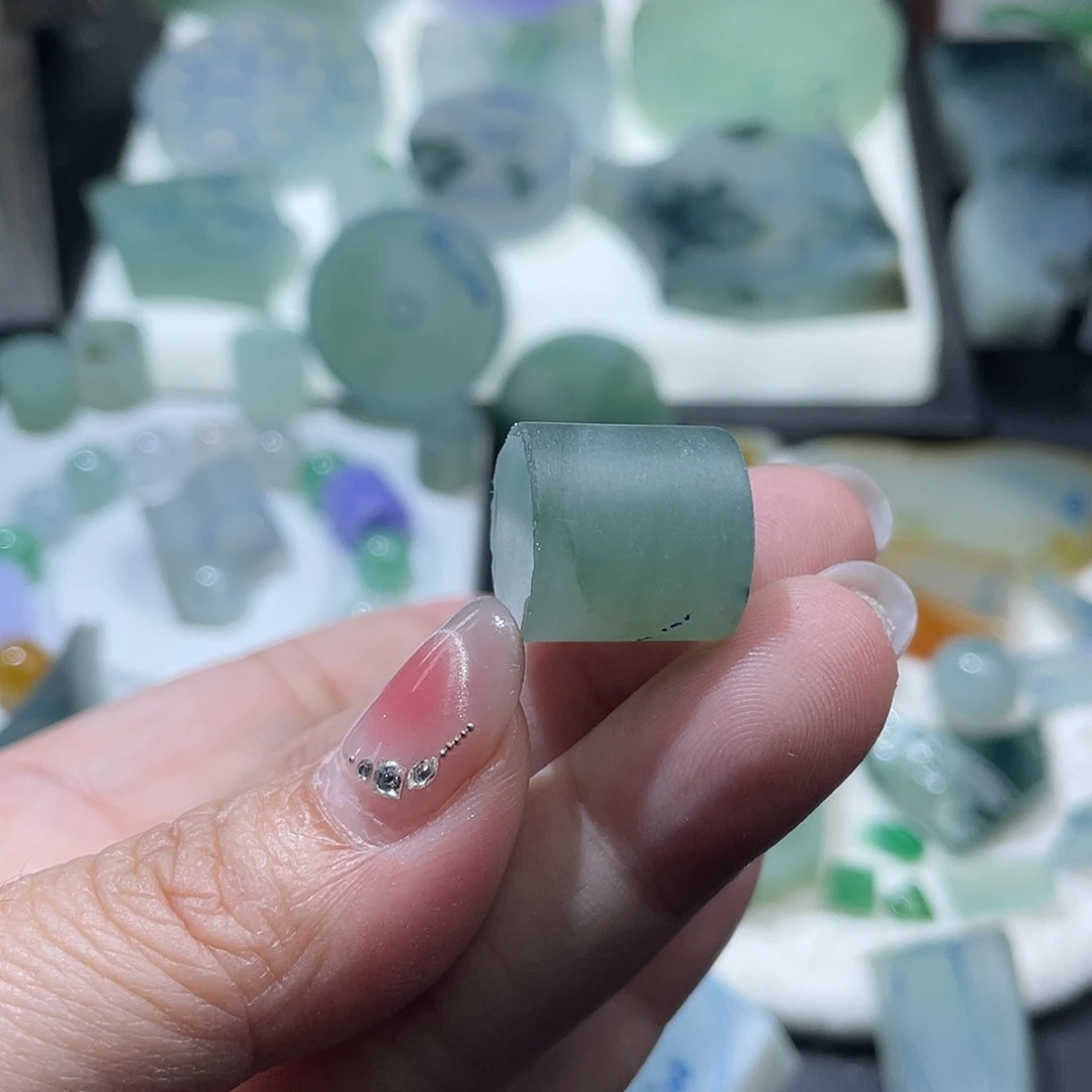 清***欢定制翡翠未镶嵌珠子