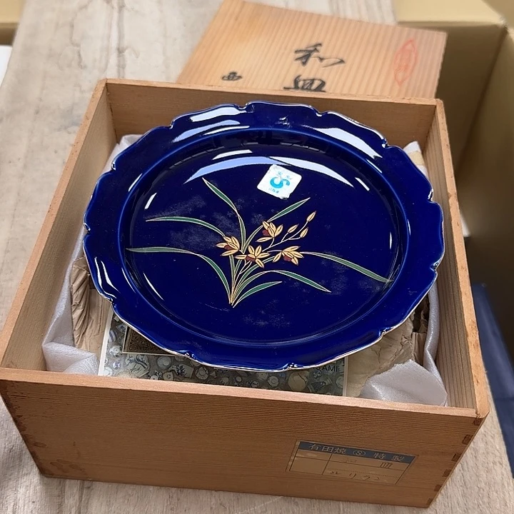 瓷片噗哈哈哈哈哈哈哈哈哈我笑