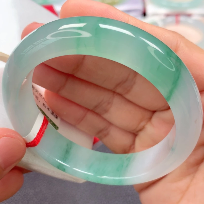 【闪购商品】翡翠手镯未镶嵌天然翡翠手镯