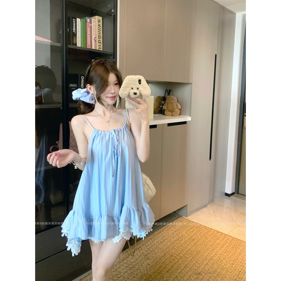 法式蓝色镂空刺绣吊带背心女装夏季荷叶边系带小衫设计感外穿上衣