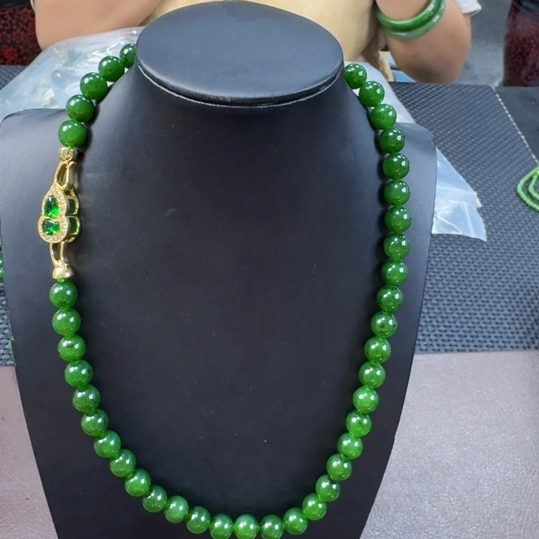 和田玉（碧玉）未镶嵌颈饰卡10