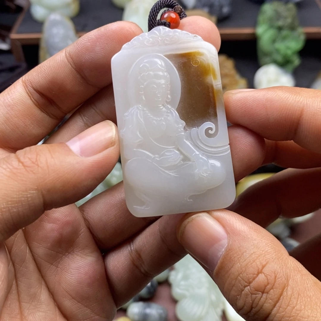 和田玉未镶嵌挂件