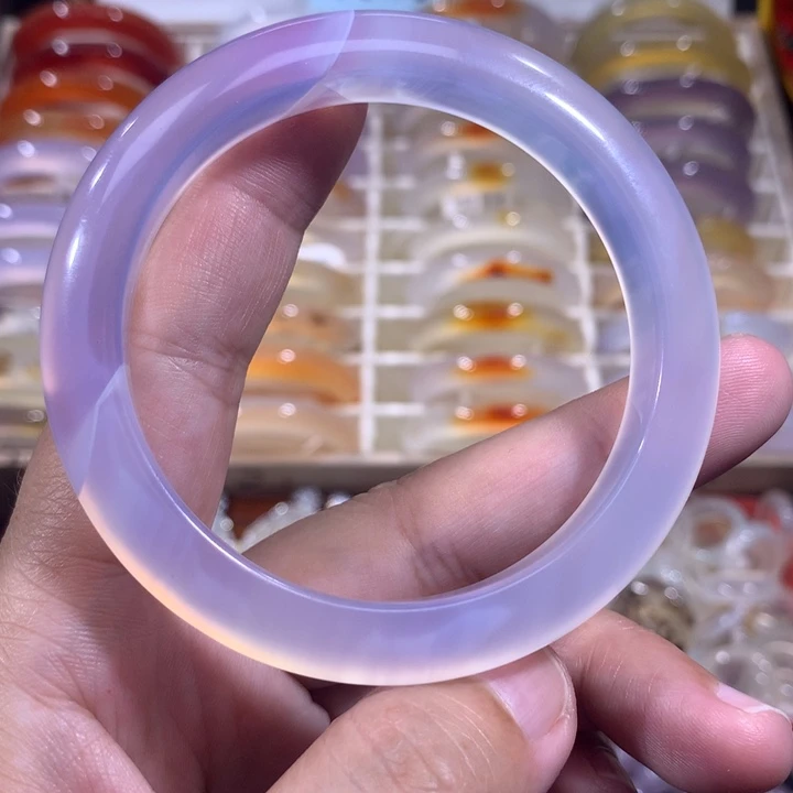 玛瑙/玉髓手镯未镶嵌