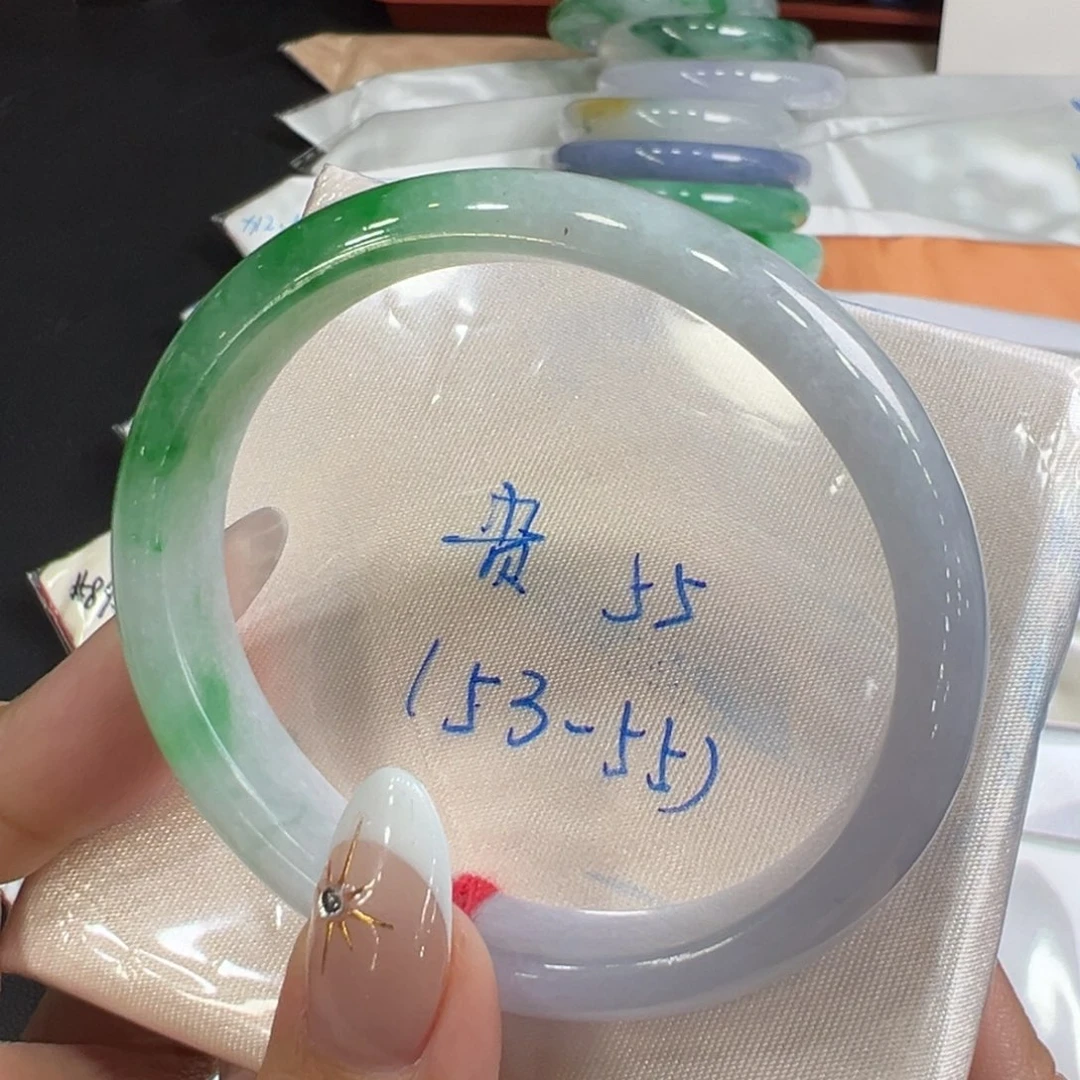 翡翠手镯未镶嵌贵妃21